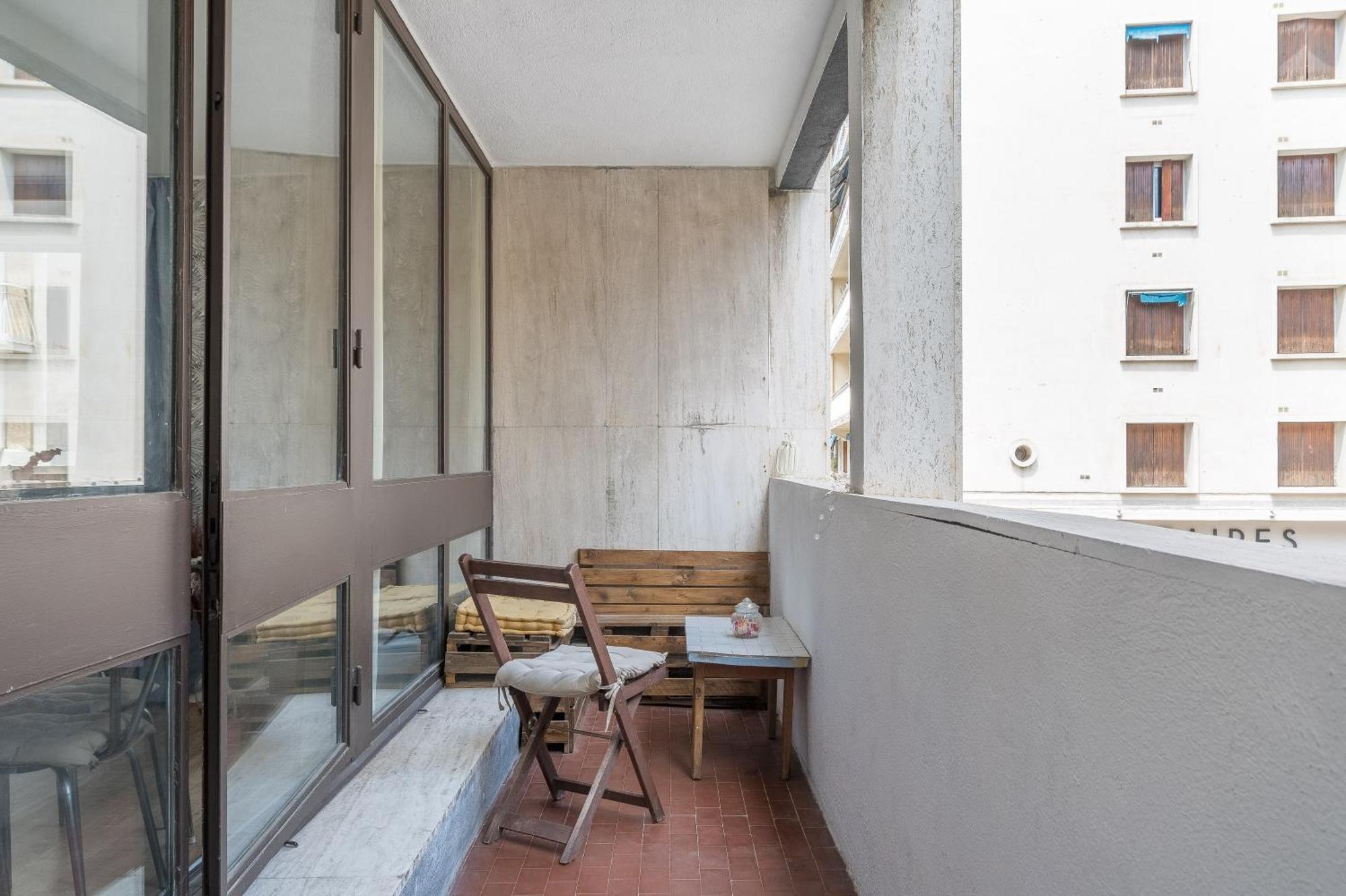 *Las Flores* Joli Studio Avec Balcon Marseille Bagian luar foto