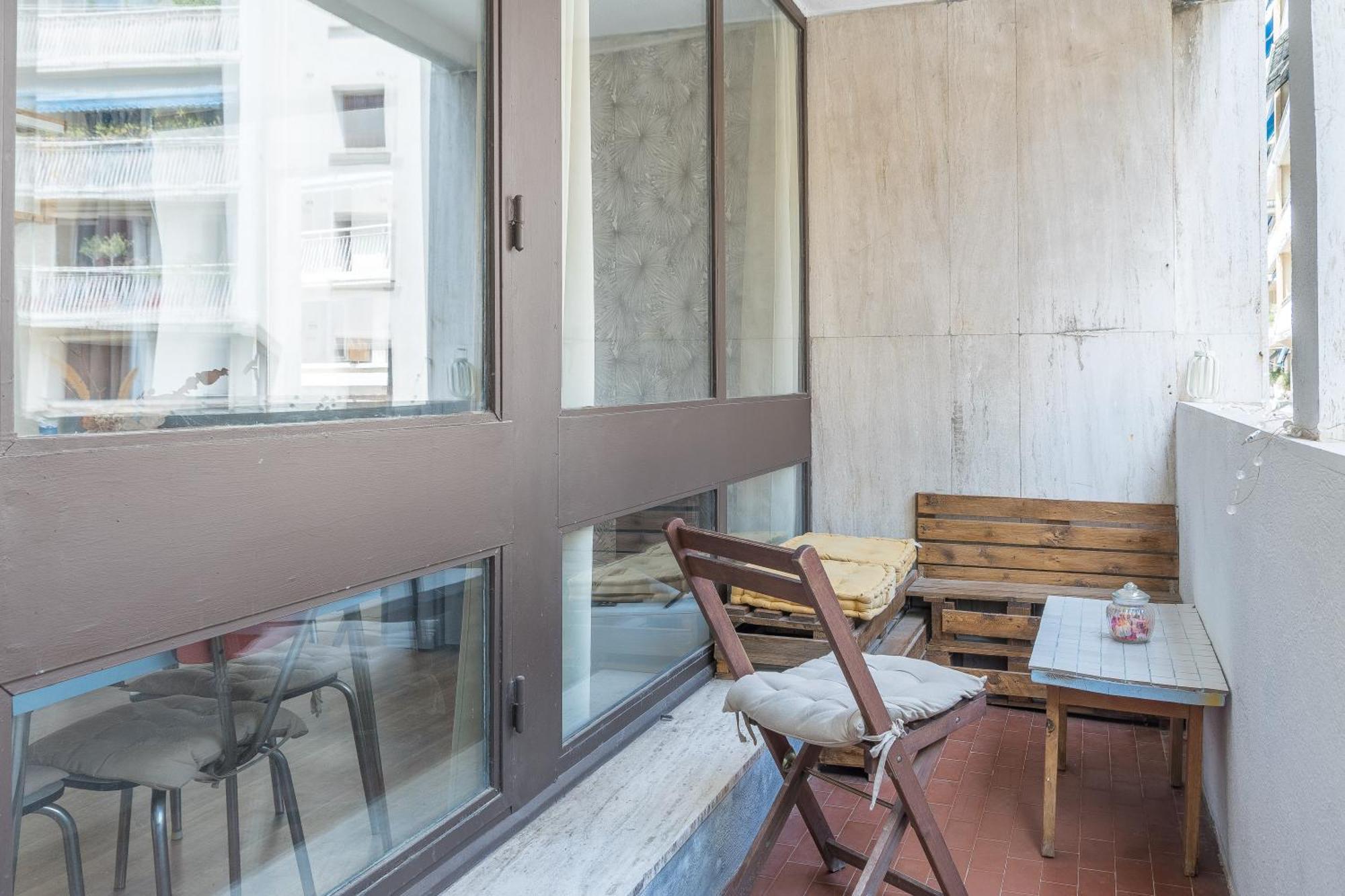 *Las Flores* Joli Studio Avec Balcon Marseille Bagian luar foto